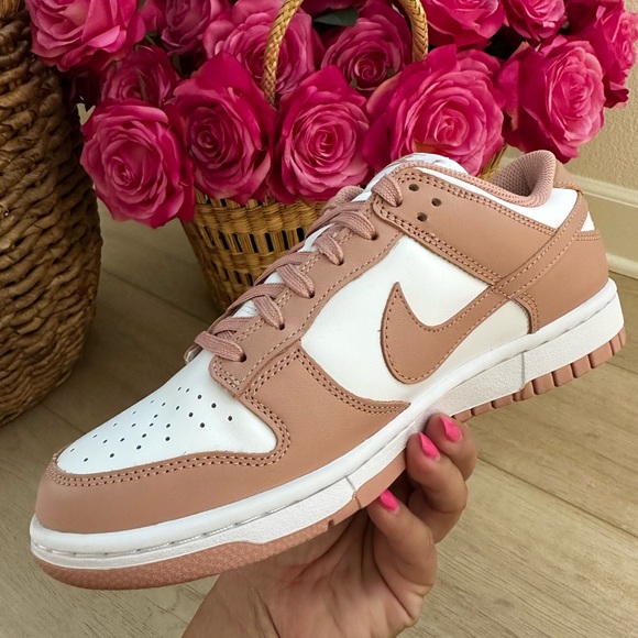Nike Womans dunk low white rose whisper nude - Picture 11 of 16